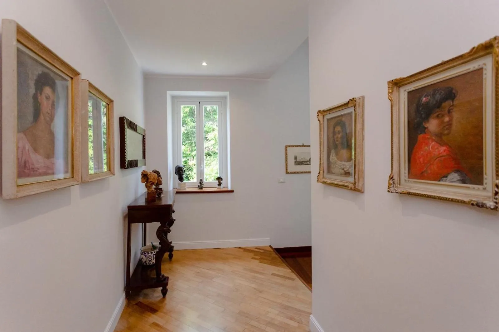 B&B Villa Etelka Aci Castello Bed & Breakfast