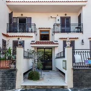 Easy Welcome Residenza Ortensia Piera - Catania Appartamento
