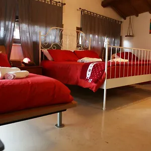 Casale Del Sole Garda Couette-café Monzambano