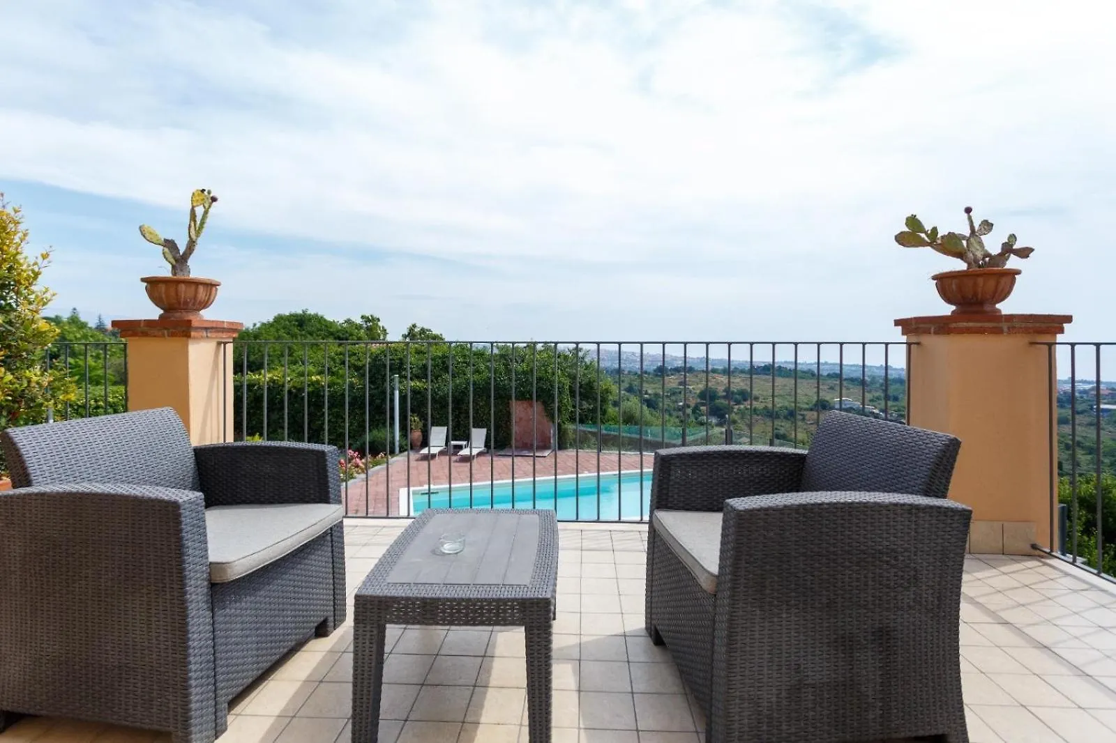 B&B Villa Etelka Aci Castello Bed & Breakfast