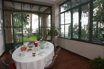 B&B Villa Etelka Aci Castello