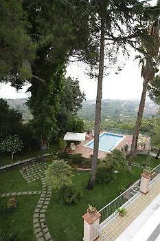 B&B Villa Etelka Aci Castello Italien
