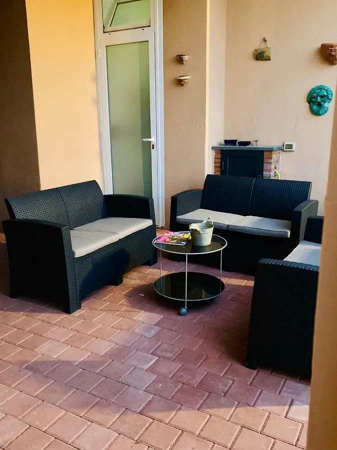Bed & Breakfast B&B Villa Etelka Aci Castello