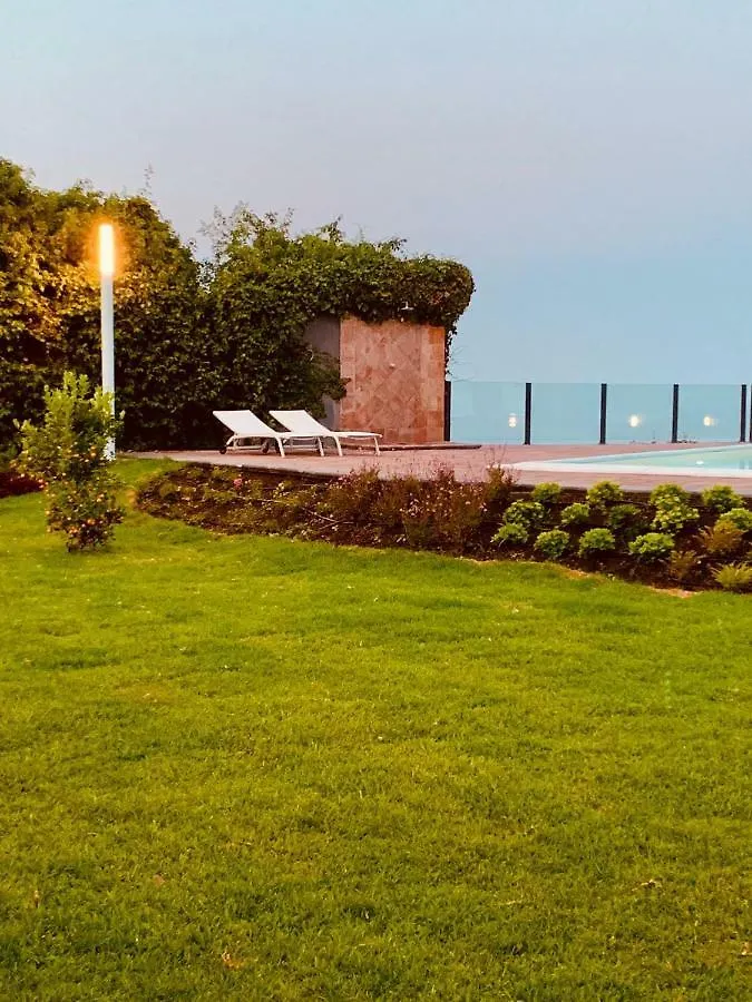 B&B Villa Etelka Aci Castello 3*,