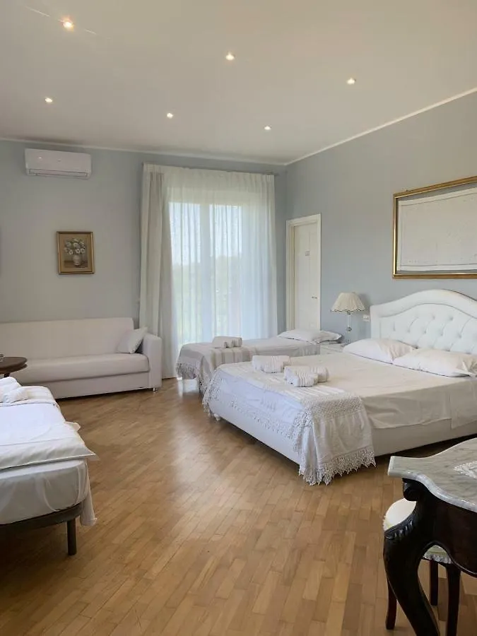 B&B Villa Etelka Aci Castello